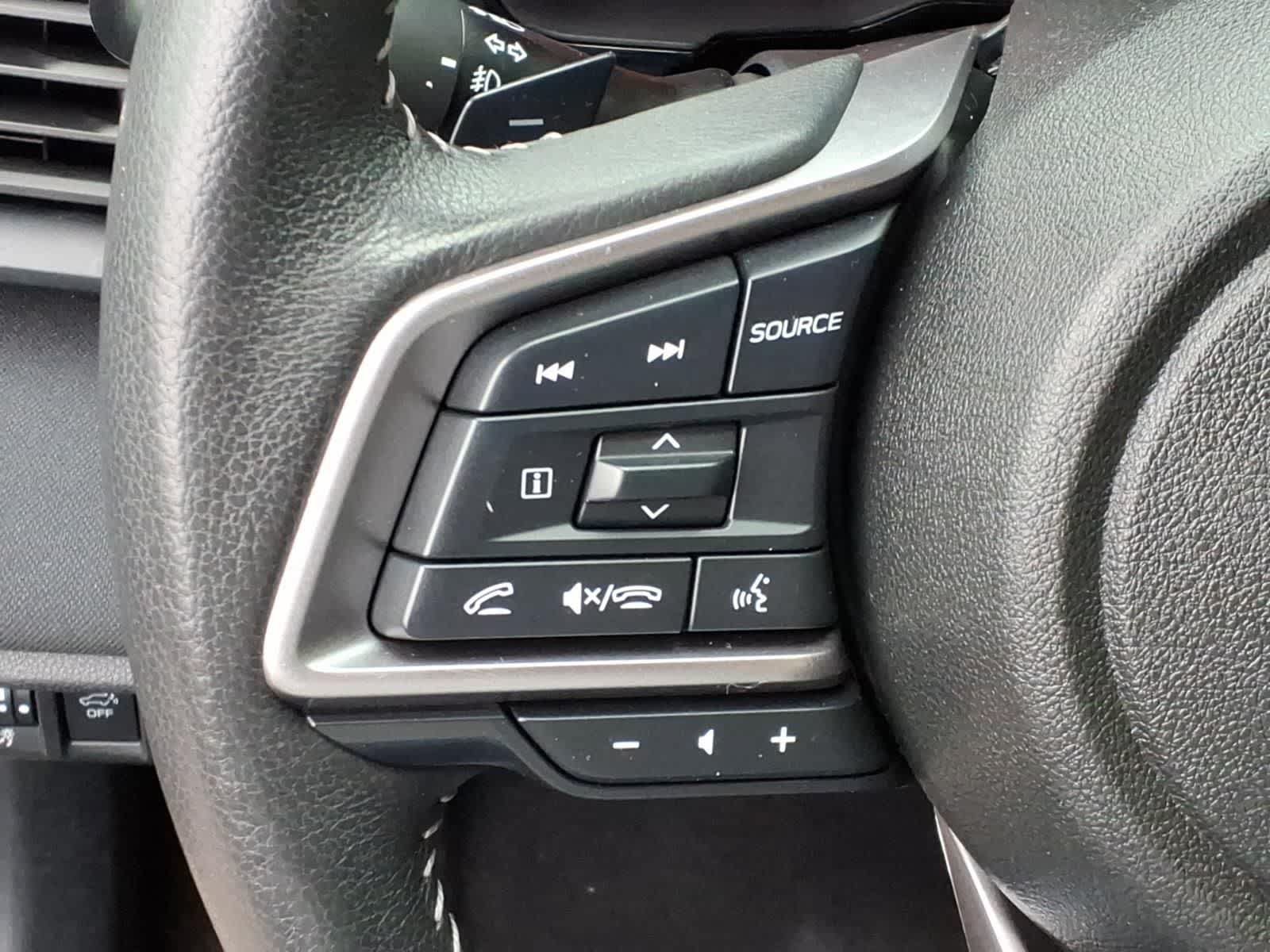 Used 2024 Subaru Outback Premium AWD/4WD image 17