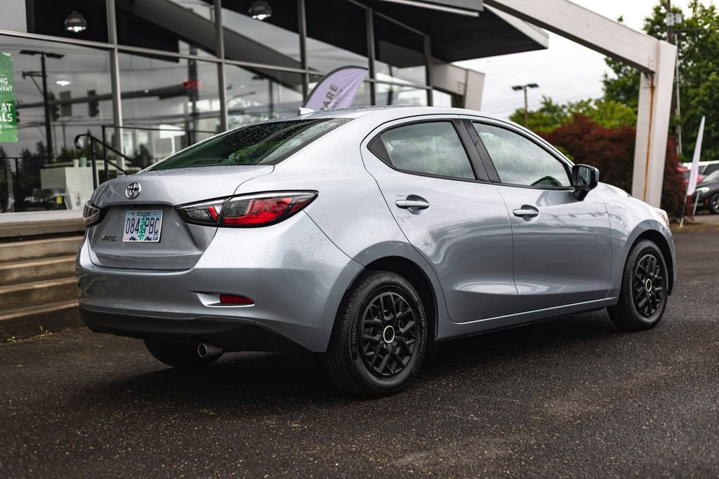 Used 2019 Toyota Yaris L FWD image 8