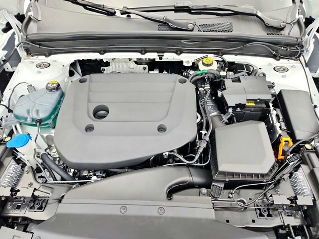 New 2026 Volvo XC40 B5 Ultra w/ Climate Package image 30