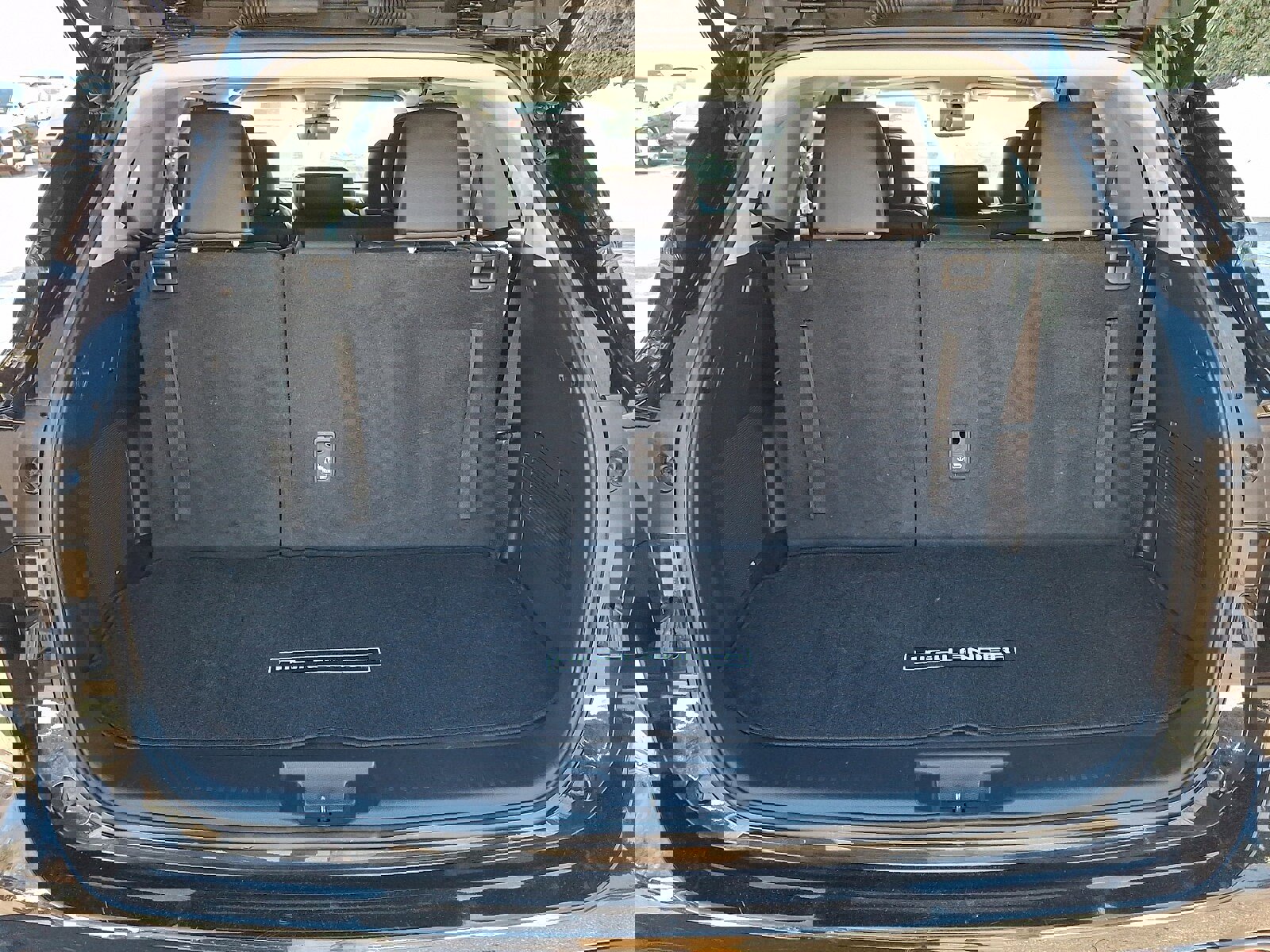 Used 2023 Toyota Highlander Limited image 33