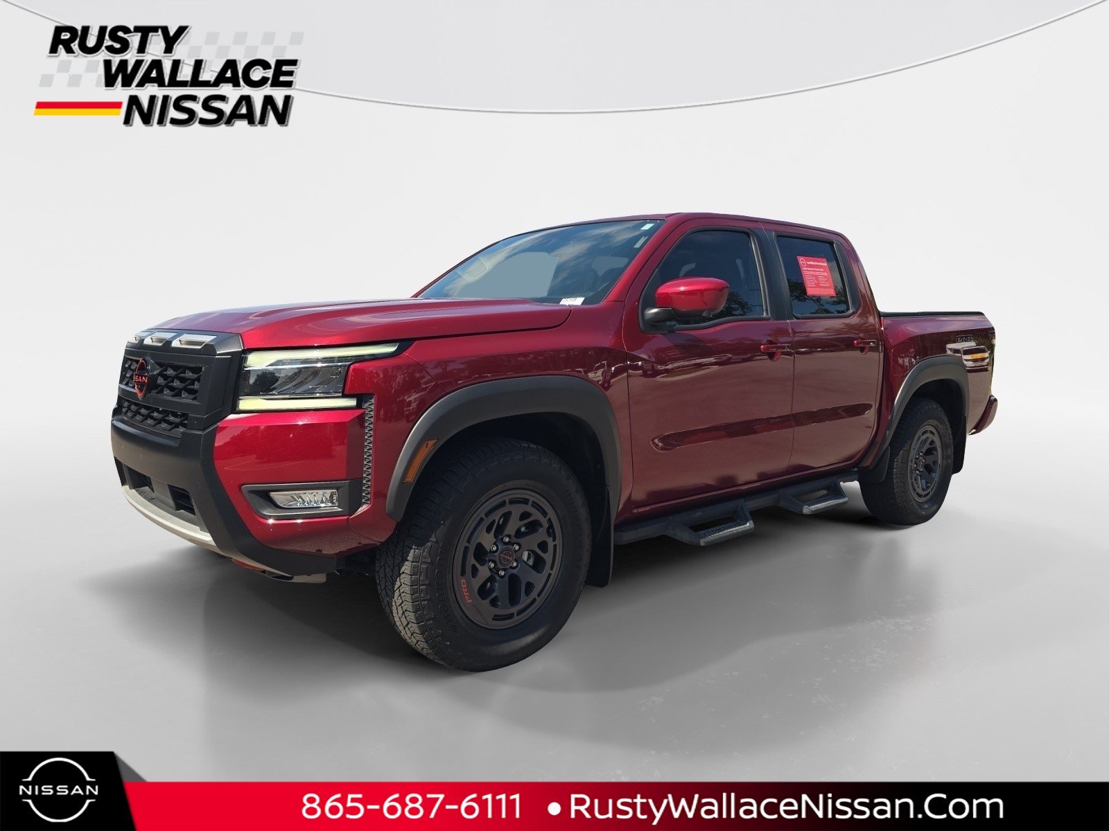 Certified 2025 Nissan Frontier PRO-4X w/ Pro Premium Package AWD/4WD image 1