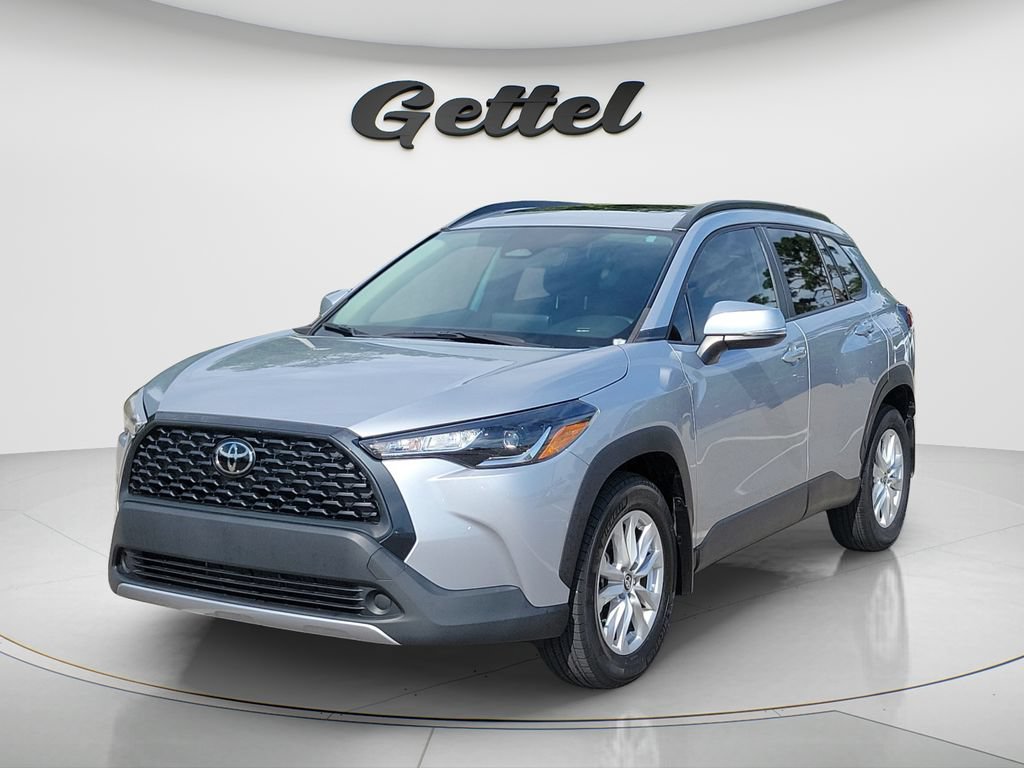 Certified 2024 Toyota Corolla Cross LE w/ Moonroof Package