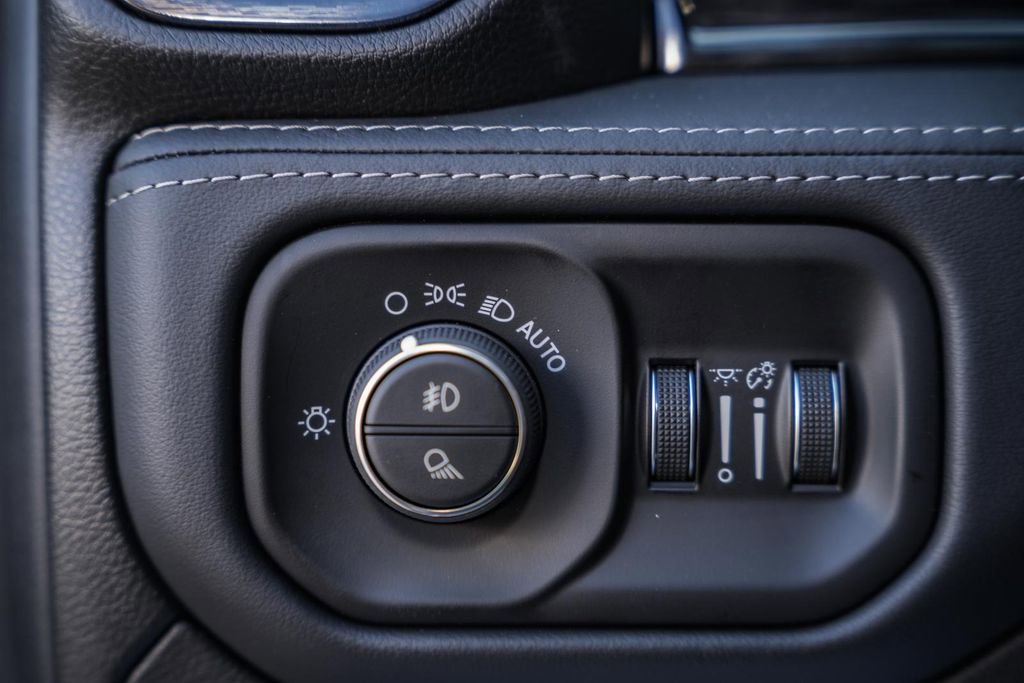 New 2026 RAM 1500 Limited image 47