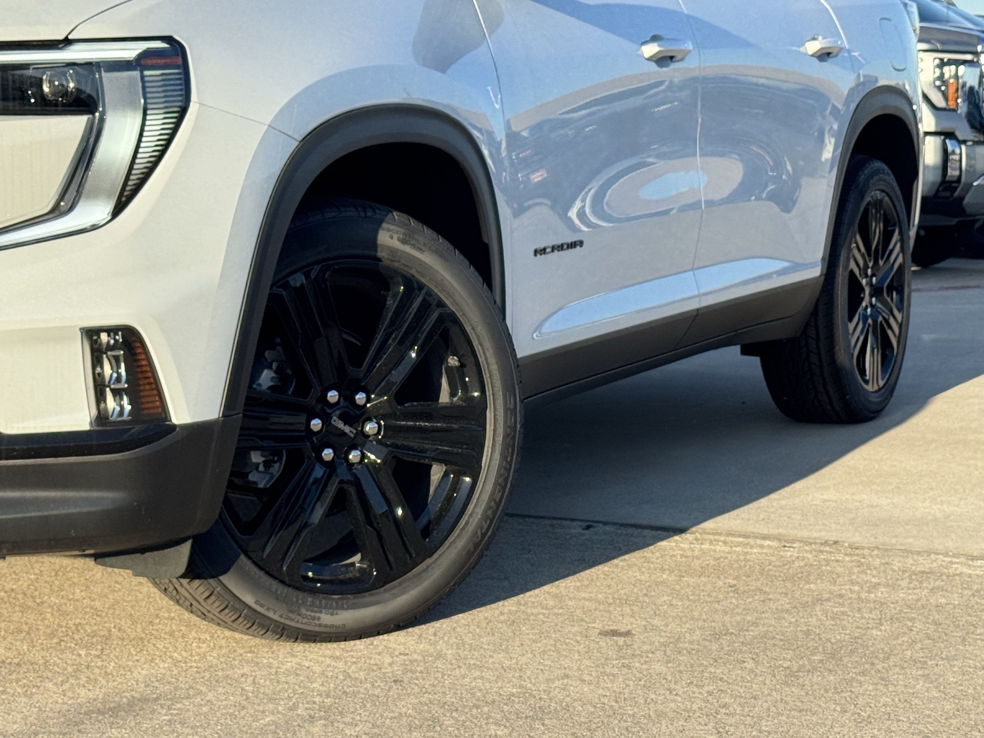 New 2026 GMC Acadia Elevation w/ Black Edition FWD image 3