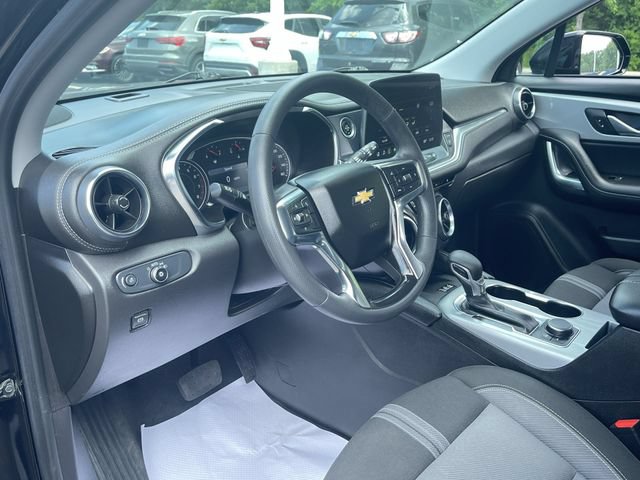 Certified 2024 Chevrolet Blazer LT w/ Convenience Package FWD image 10