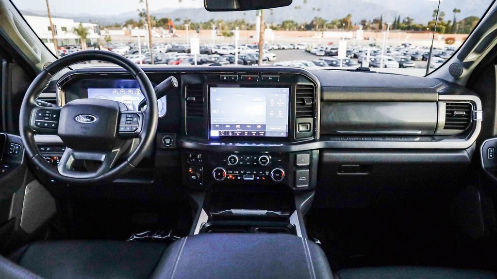 Used 2024 Ford F250 Lariat image 12