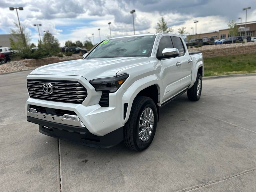 Used 2024 Toyota Tacoma Limited w/ Limited Package (LT) AWD/4WD image 3