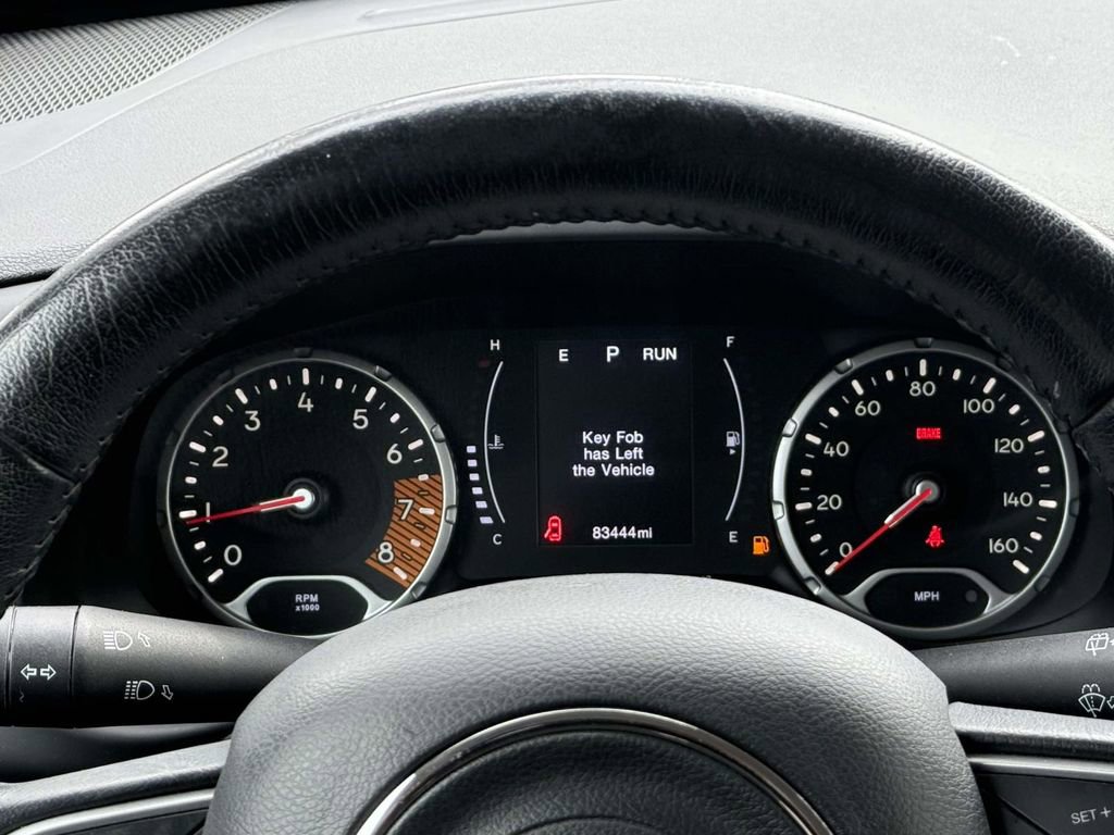 Used 2020 Jeep Renegade Latitude w/ Cold Weather Group image 22