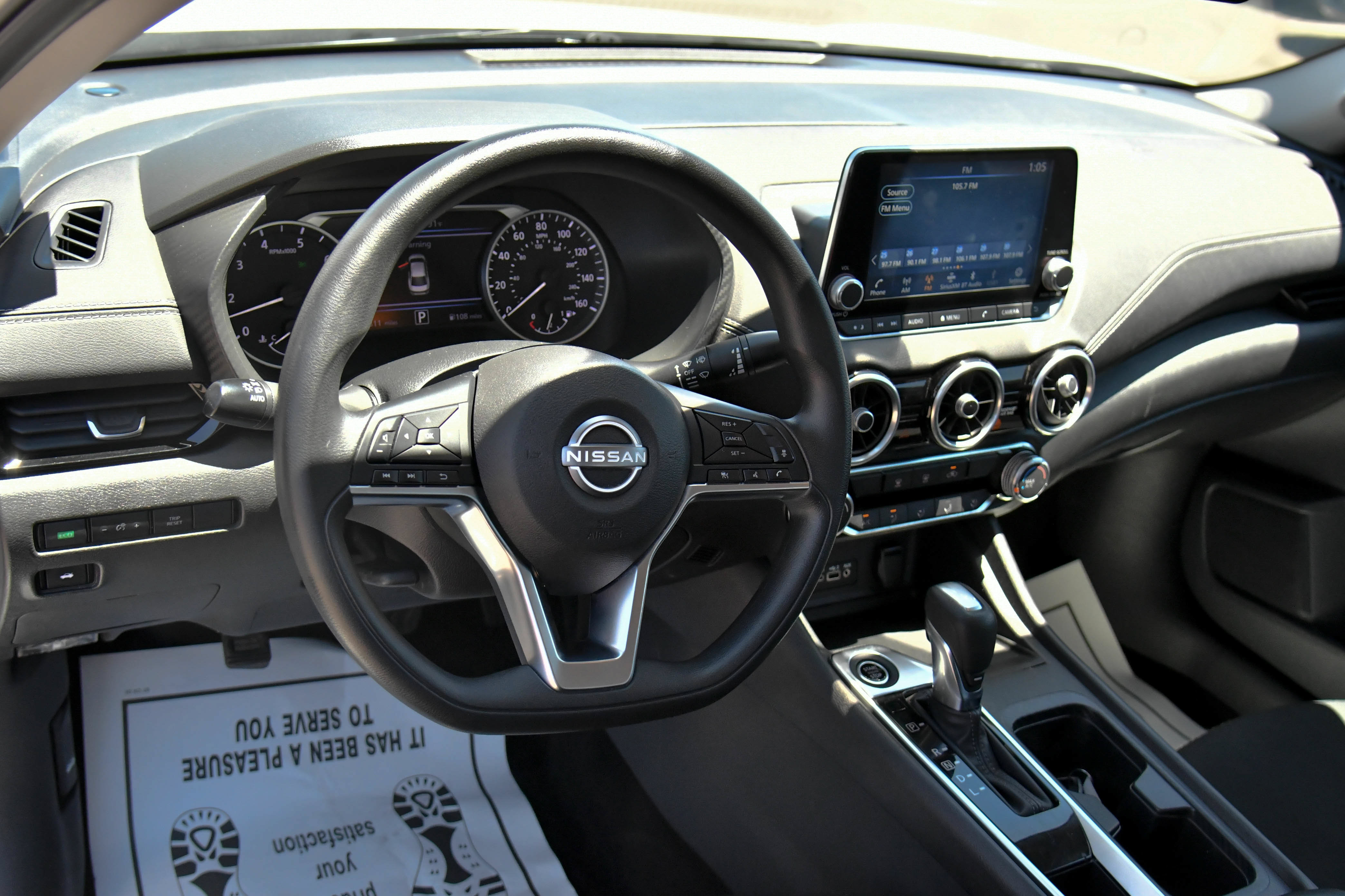 Used 2024 Nissan Sentra SV FWD image 14