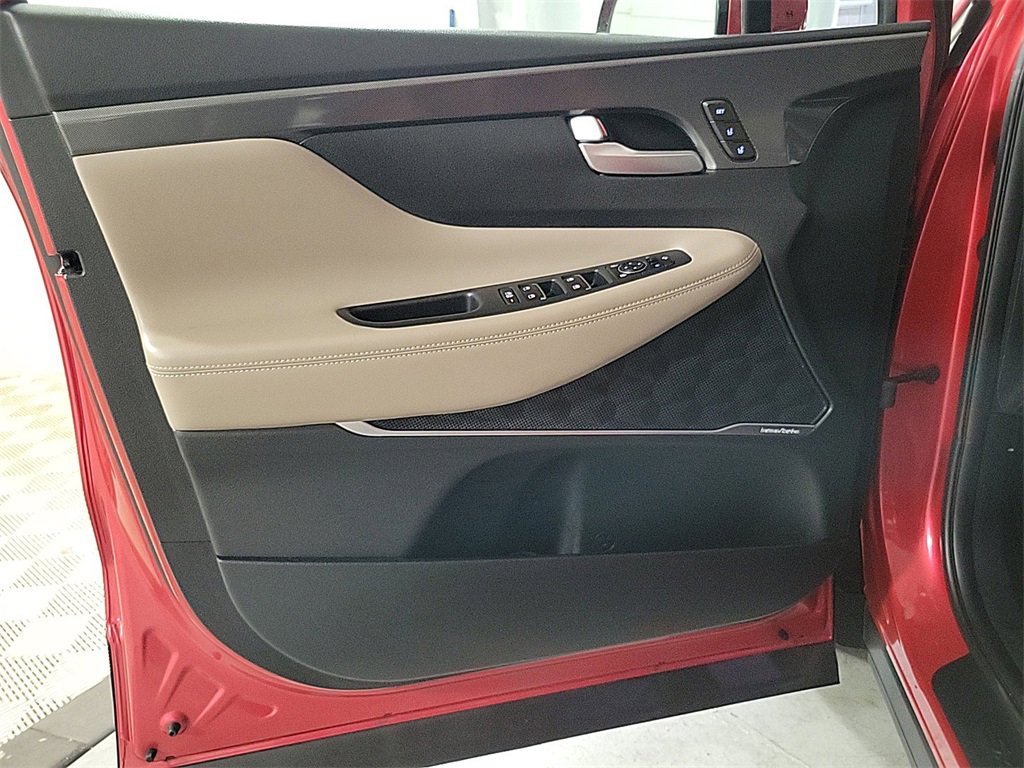 Used 2023 Hyundai Santa Fe Limited w/ Cargo Package image 22