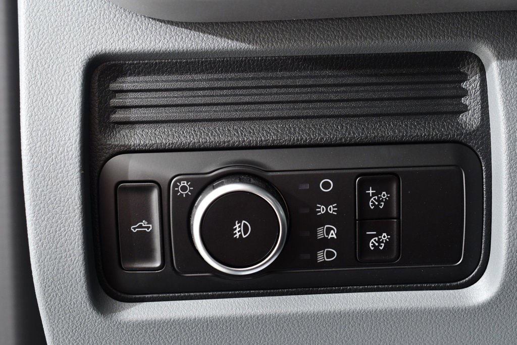 New 2025 Ford F250 XLT image 24