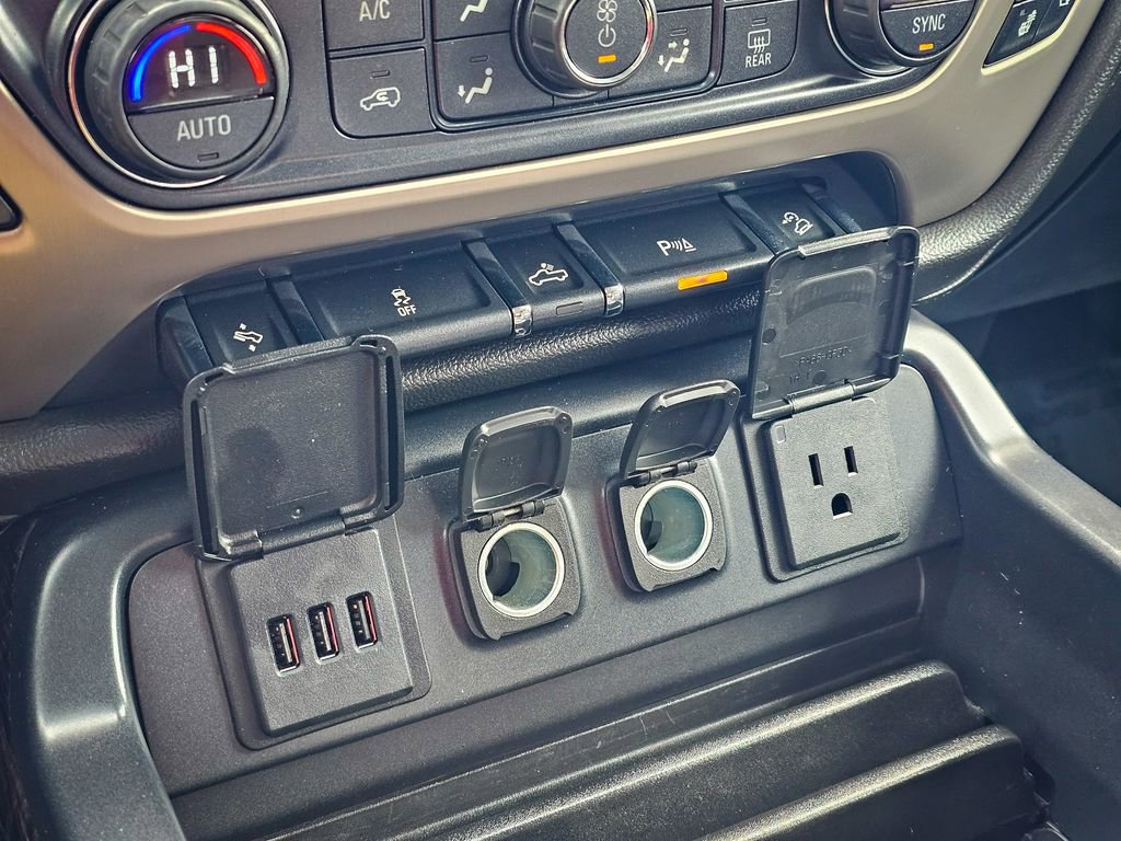 Used 2015 GMC Sierra 3500 Denali w/ Suspension Package, Off-Road image 28