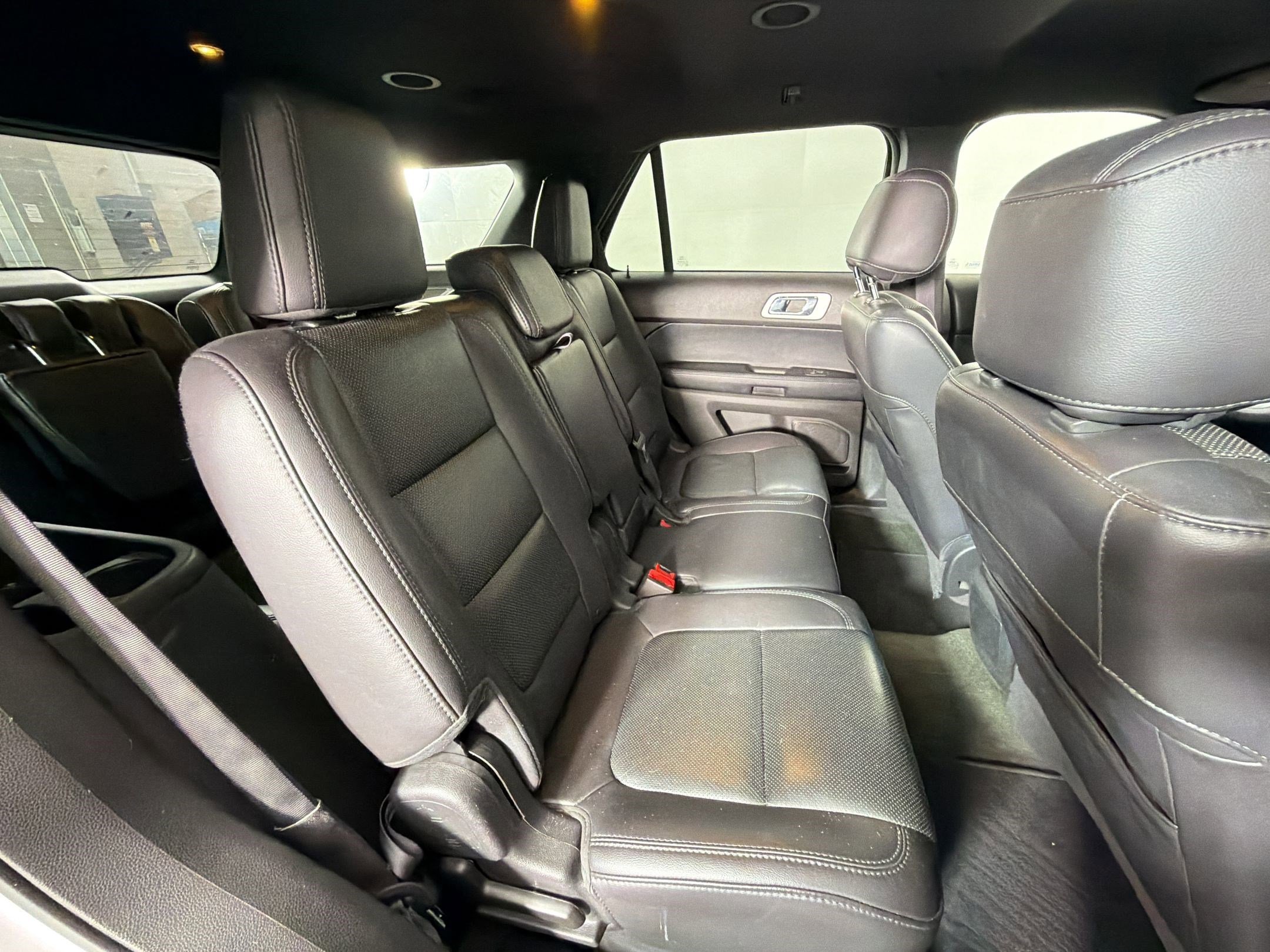 Used 2013 Ford Explorer Limited FWD image 29