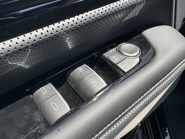 New 2025 GMC Sierra EV Denali image 25