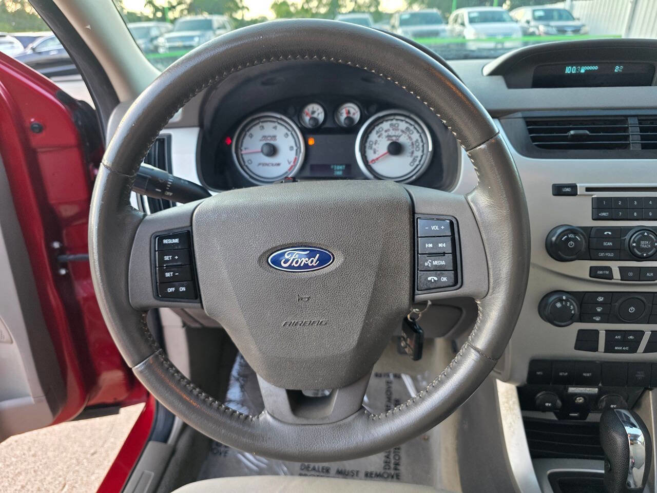 Used 2009 Ford Focus SES image 35