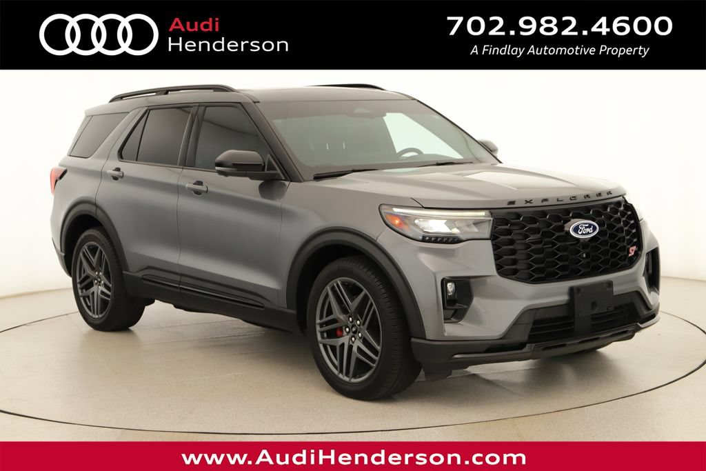 Used 2025 Ford Explorer ST AWD/4WD image 1