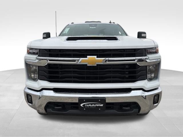 New 2026 Chevrolet Silverado 2500 LT image 3