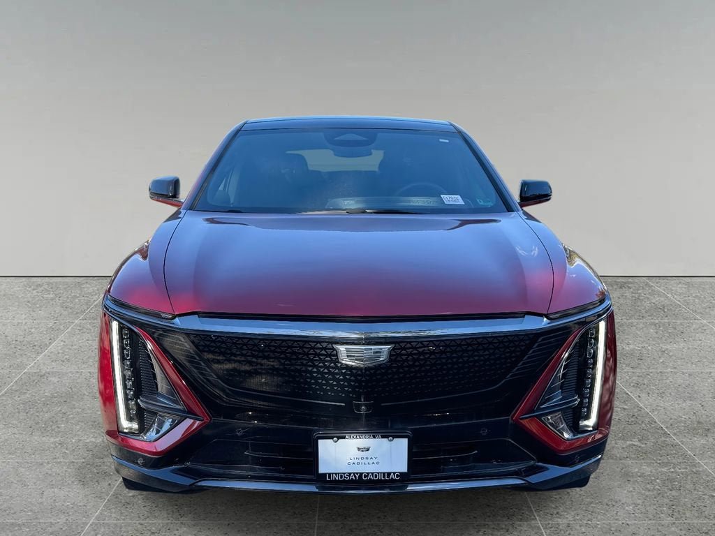 New 2024 Cadillac Lyriq Sport image 7