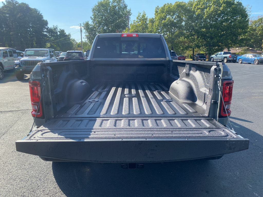 New 2027 RAM 3500 Tradesman AWD/4WD image 14