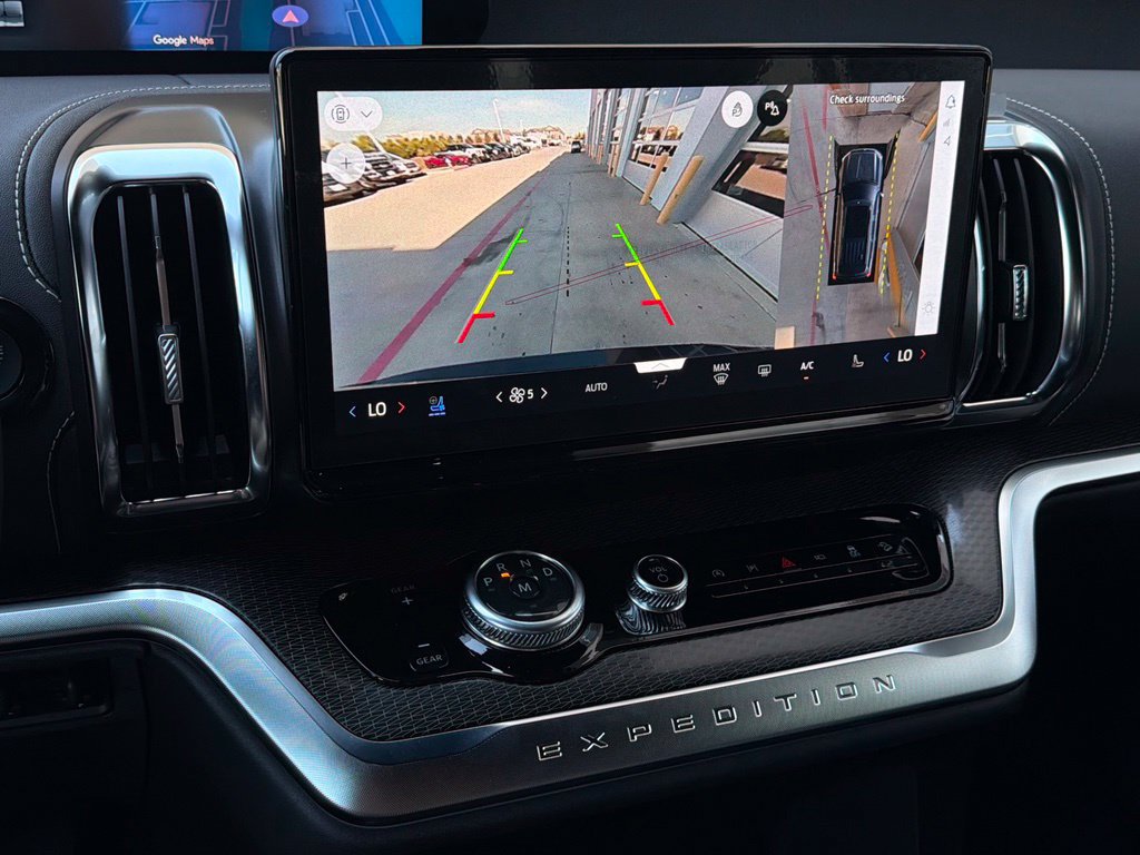 New 2027 Ford Expedition Max Platinum w/ Stealth Appearance Package AWD/4WD image 7