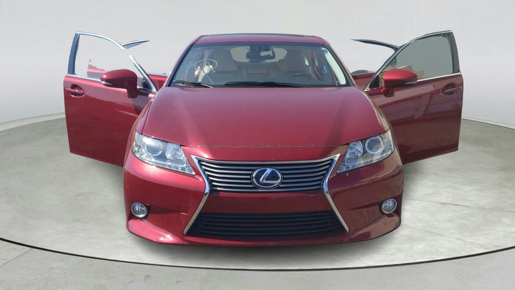 Used 2013 Lexus ES 300h w/ Luxury Pkg image 9