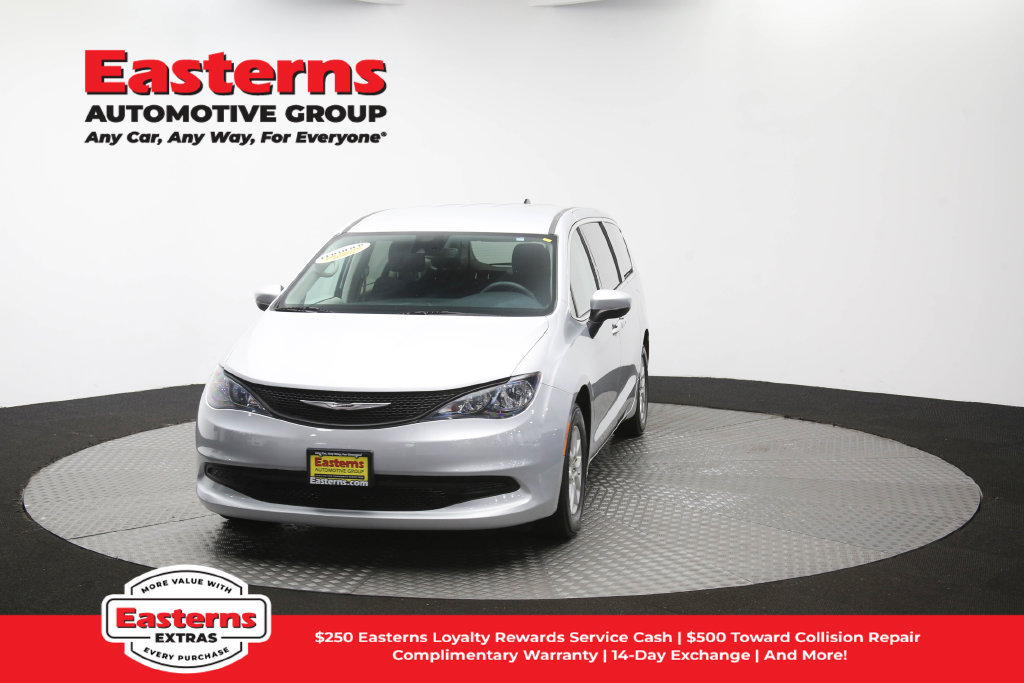 Used 2023 Chrysler Voyager LX FWD image 56