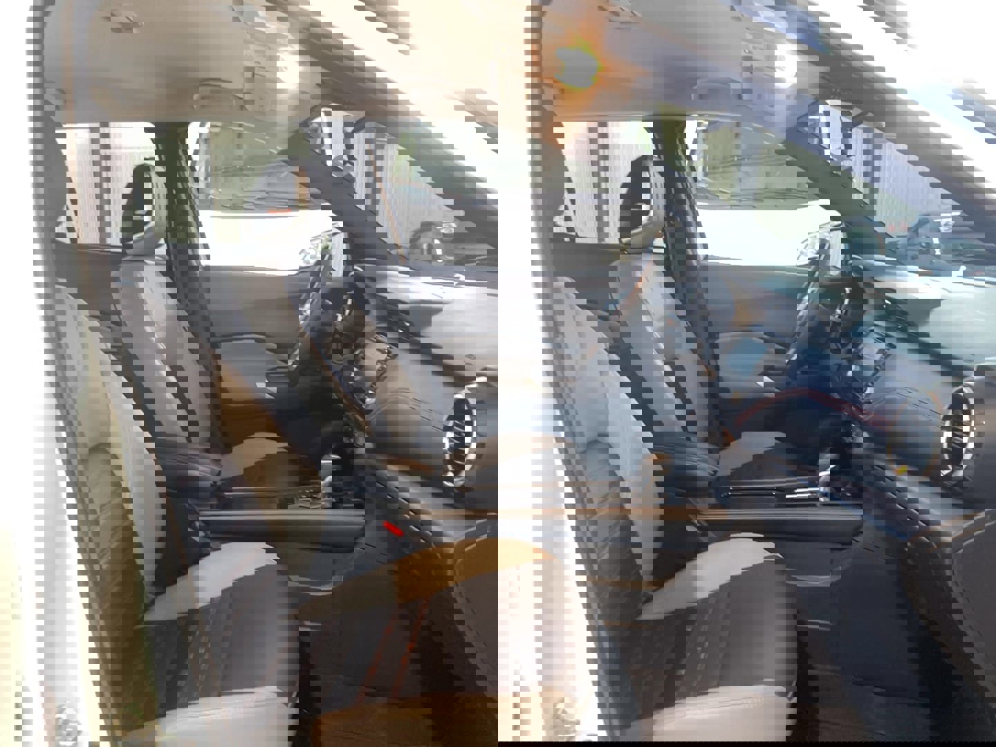 Used 2024 Nissan Kicks SR w/ SR Premium Package image 18