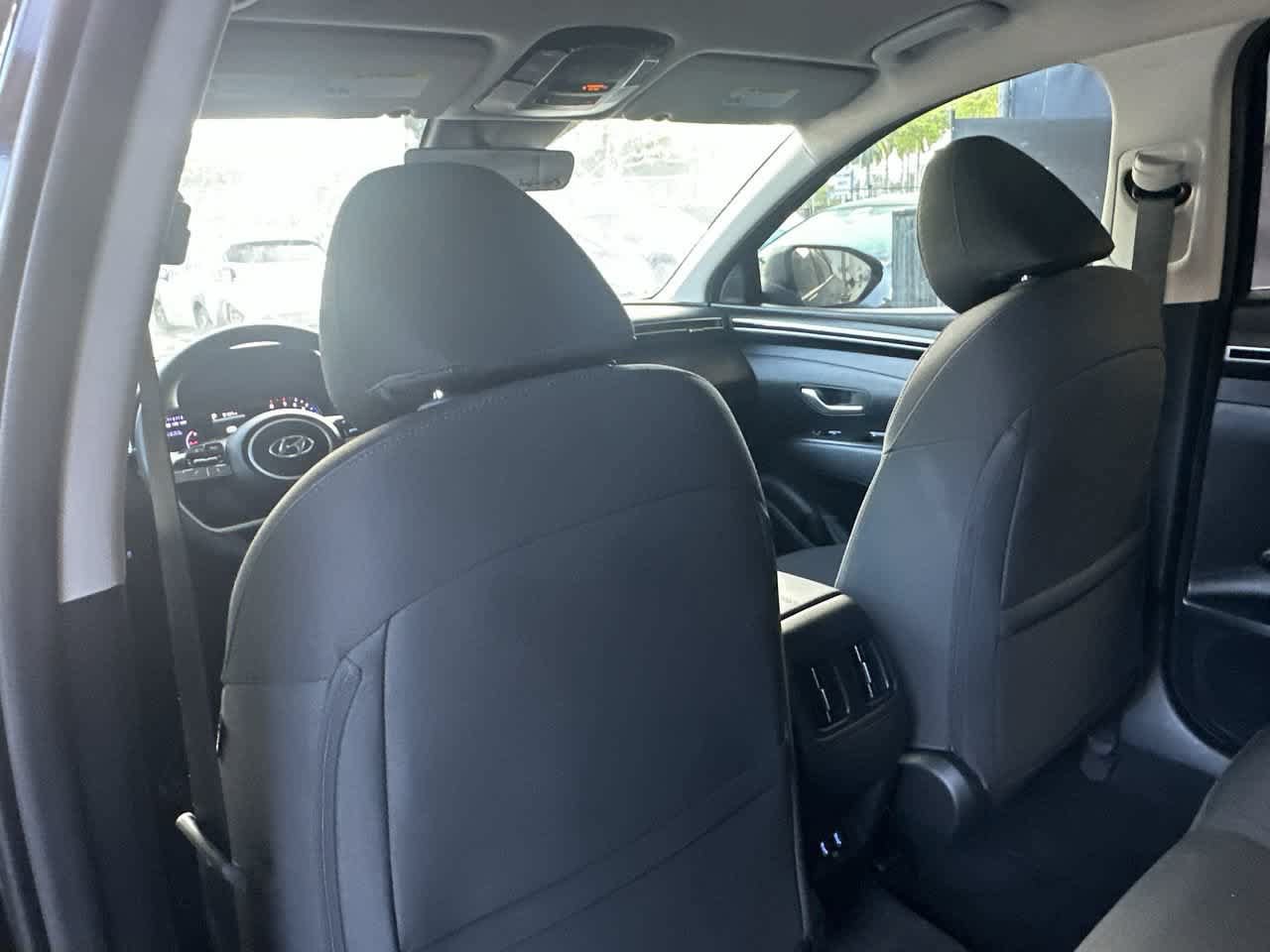 Used 2023 Hyundai Tucson SEL FWD image 23