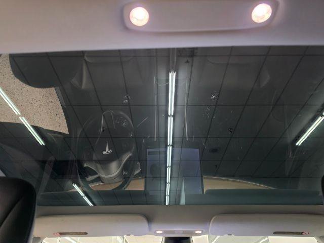 Used 2019 Tesla Model 3 Mid Range RWD image 33