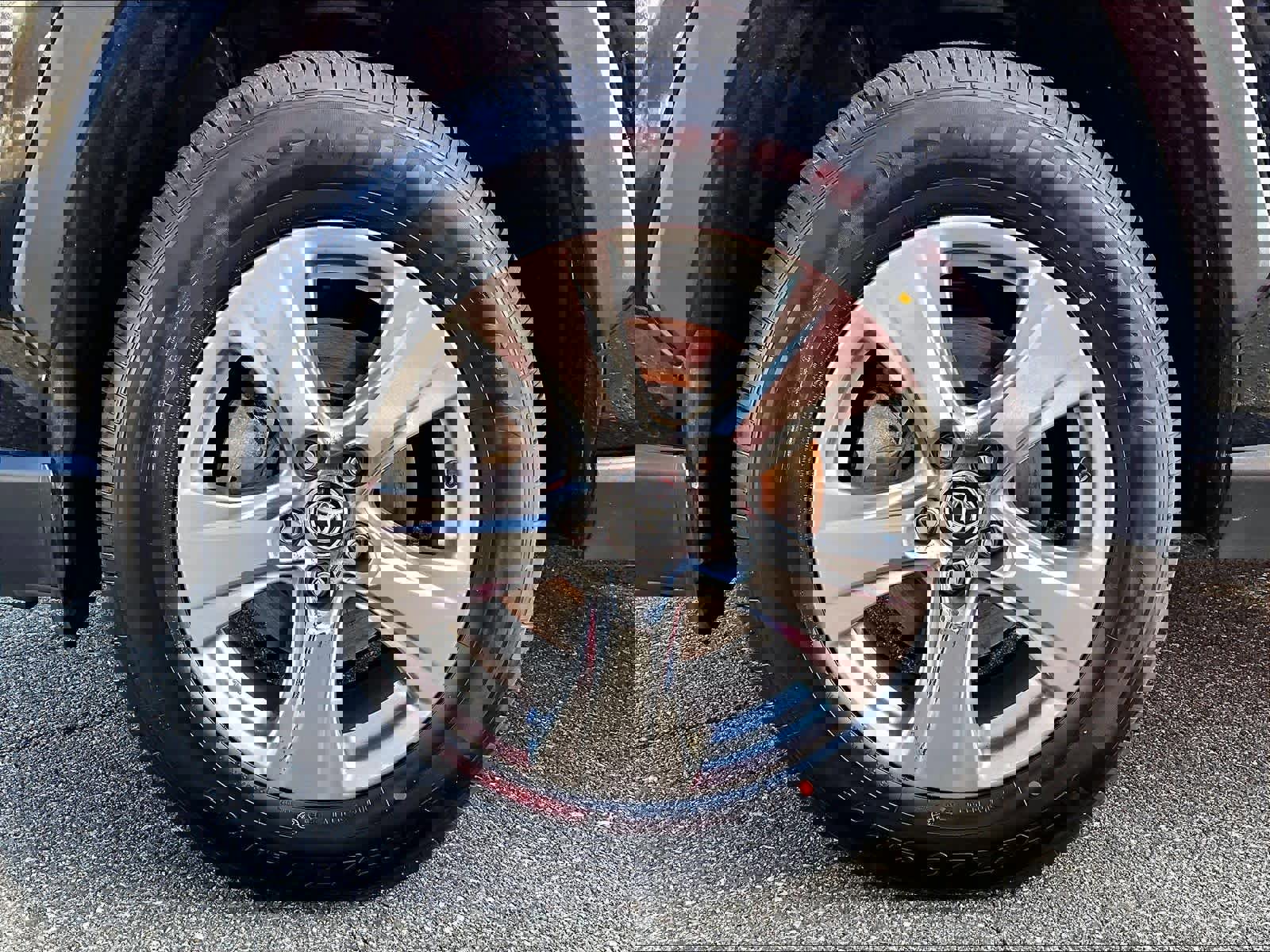 Used 2023 Toyota RAV4 XLE image 7