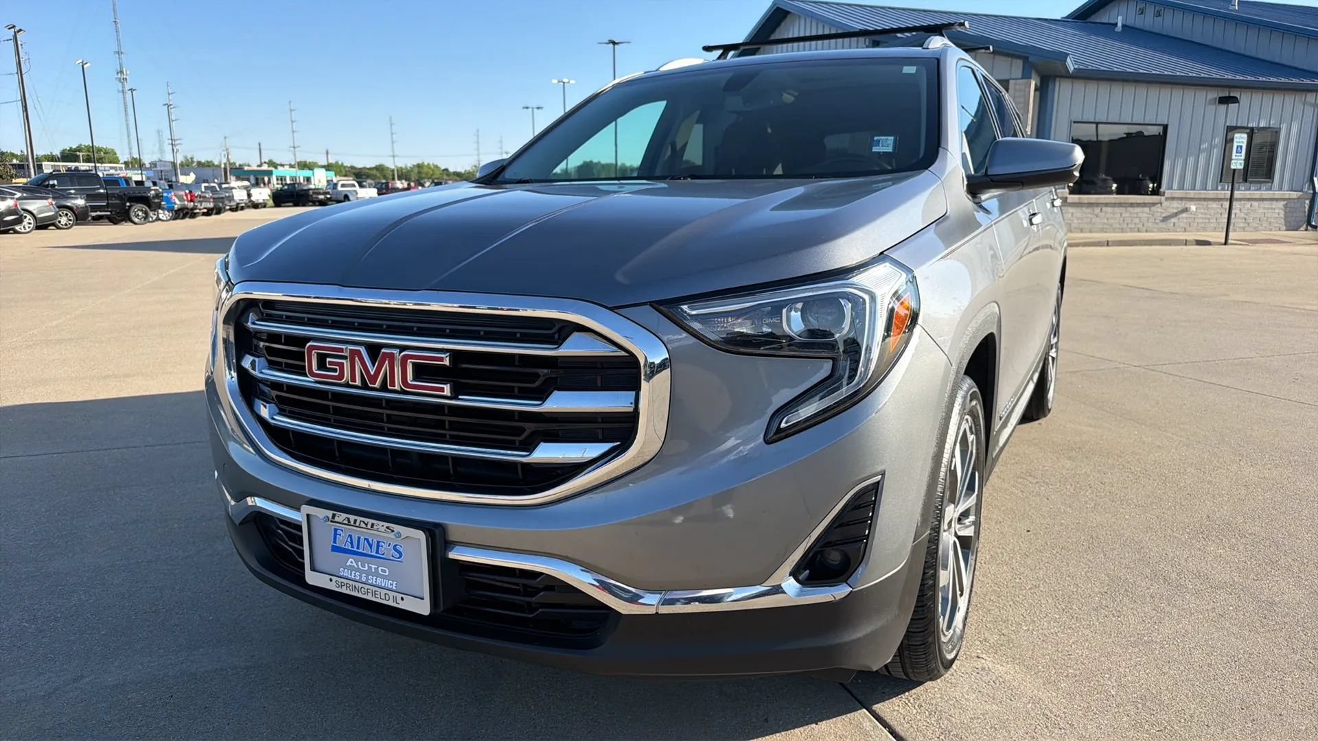 Used 2018 GMC Terrain SLT w/ Preferred Package AWD/4WD image 4