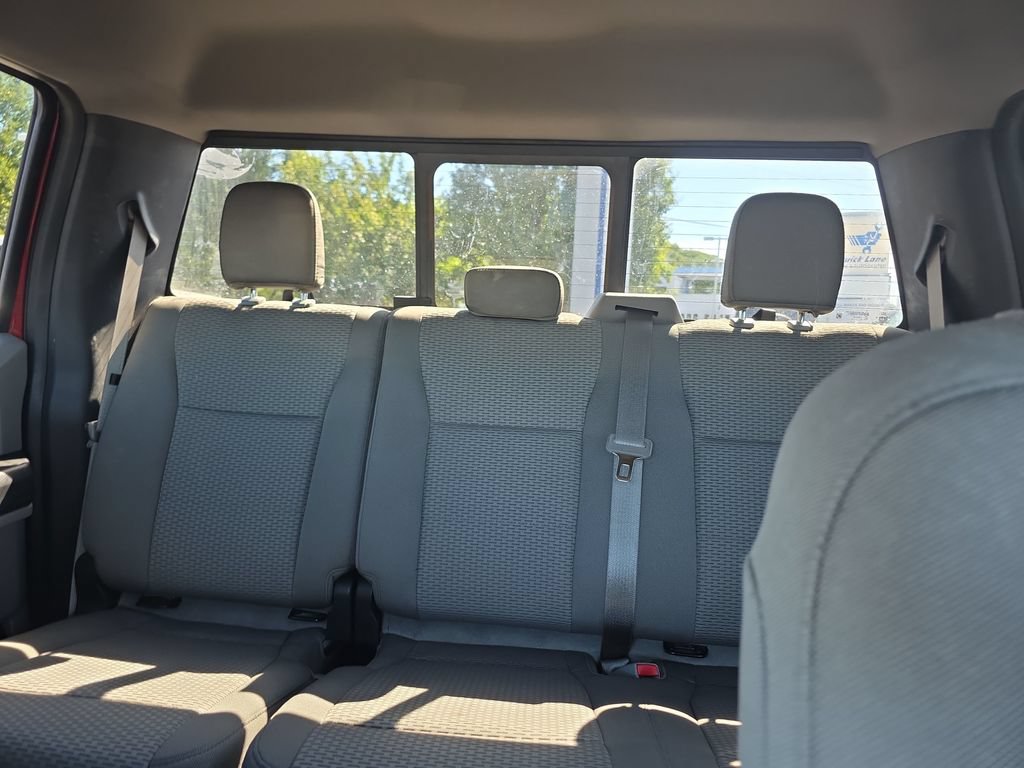 Used 2016 Ford F150 XLT w/ Equipment Group 302A Luxury AWD/4WD image 39