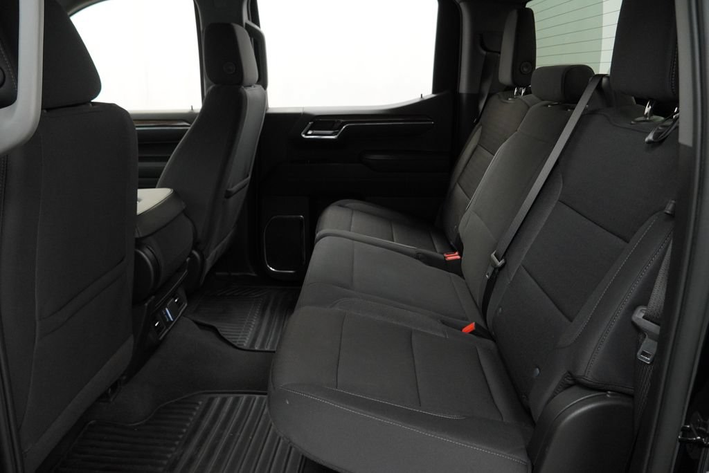 Certified 2024 Chevrolet Silverado 1500 LT AWD/4WD image 13