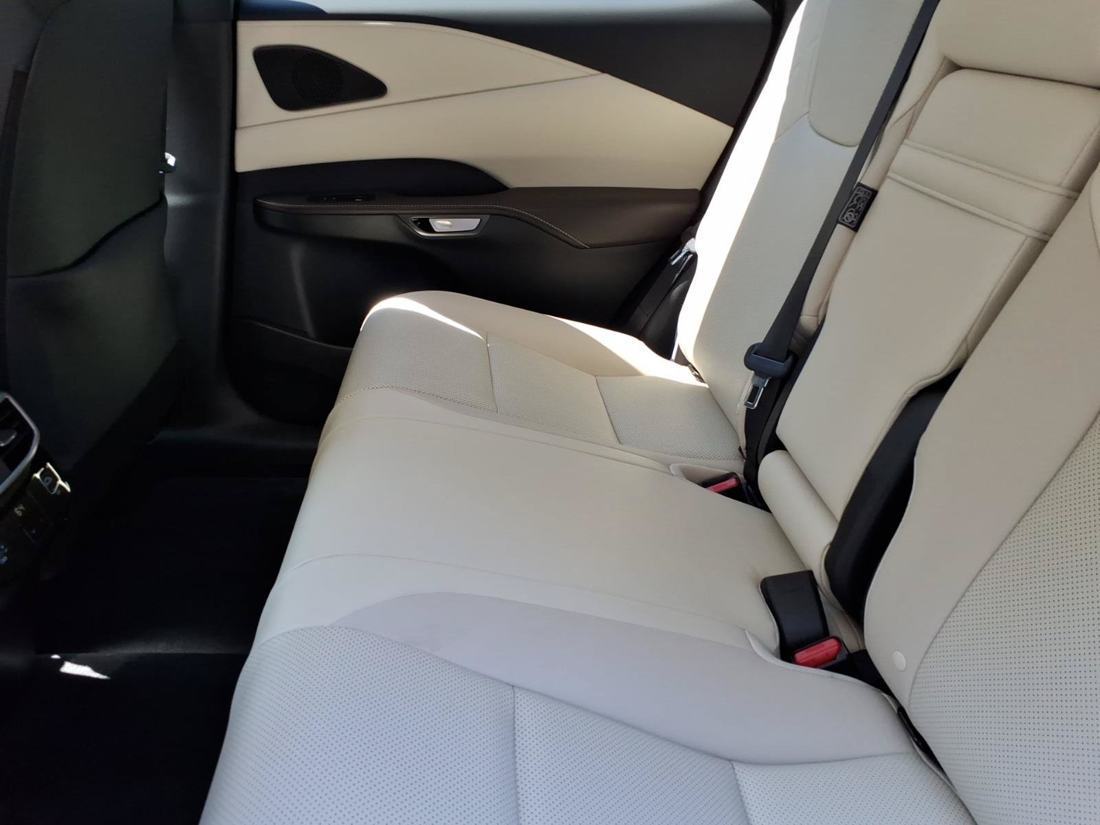 Certified 2024 Lexus RX 350 AWD w/ Technology Package image 6
