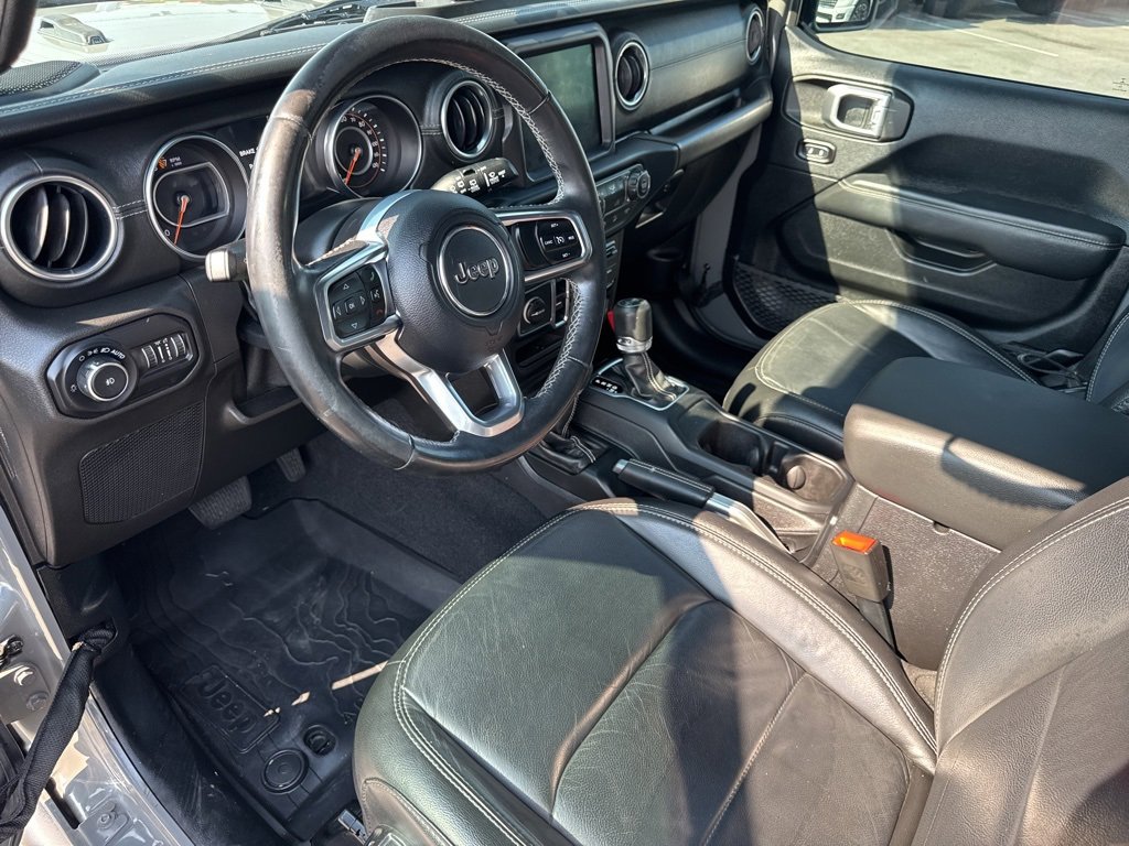 Used 2018 Jeep Wrangler Unlimited Sahara w/ Quick Order Package 24M Moab image 35