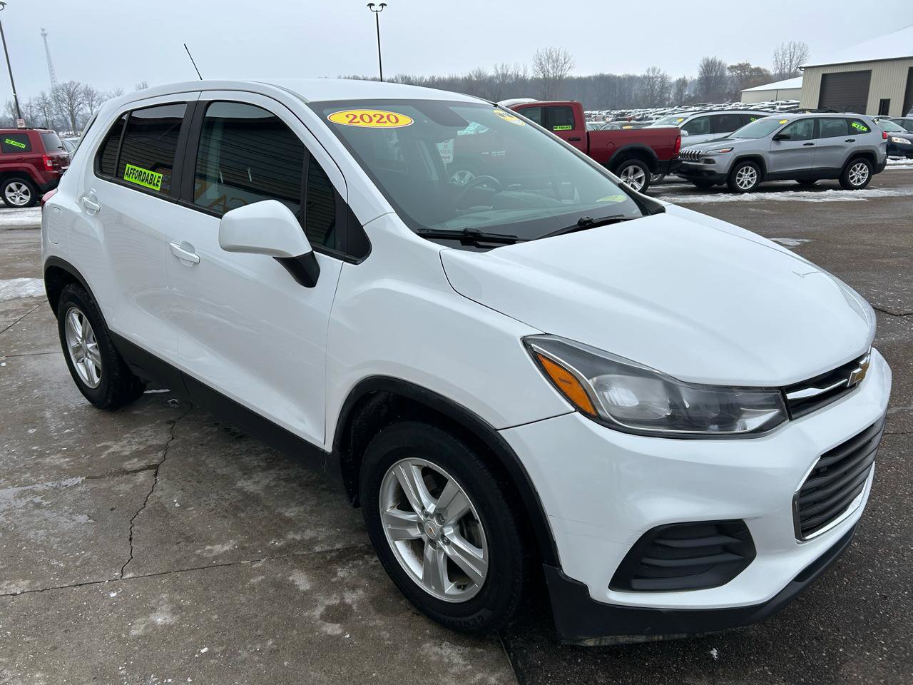 Used 2020 Chevrolet Trax LS w/ Tint and Cruise Package FWD image 3