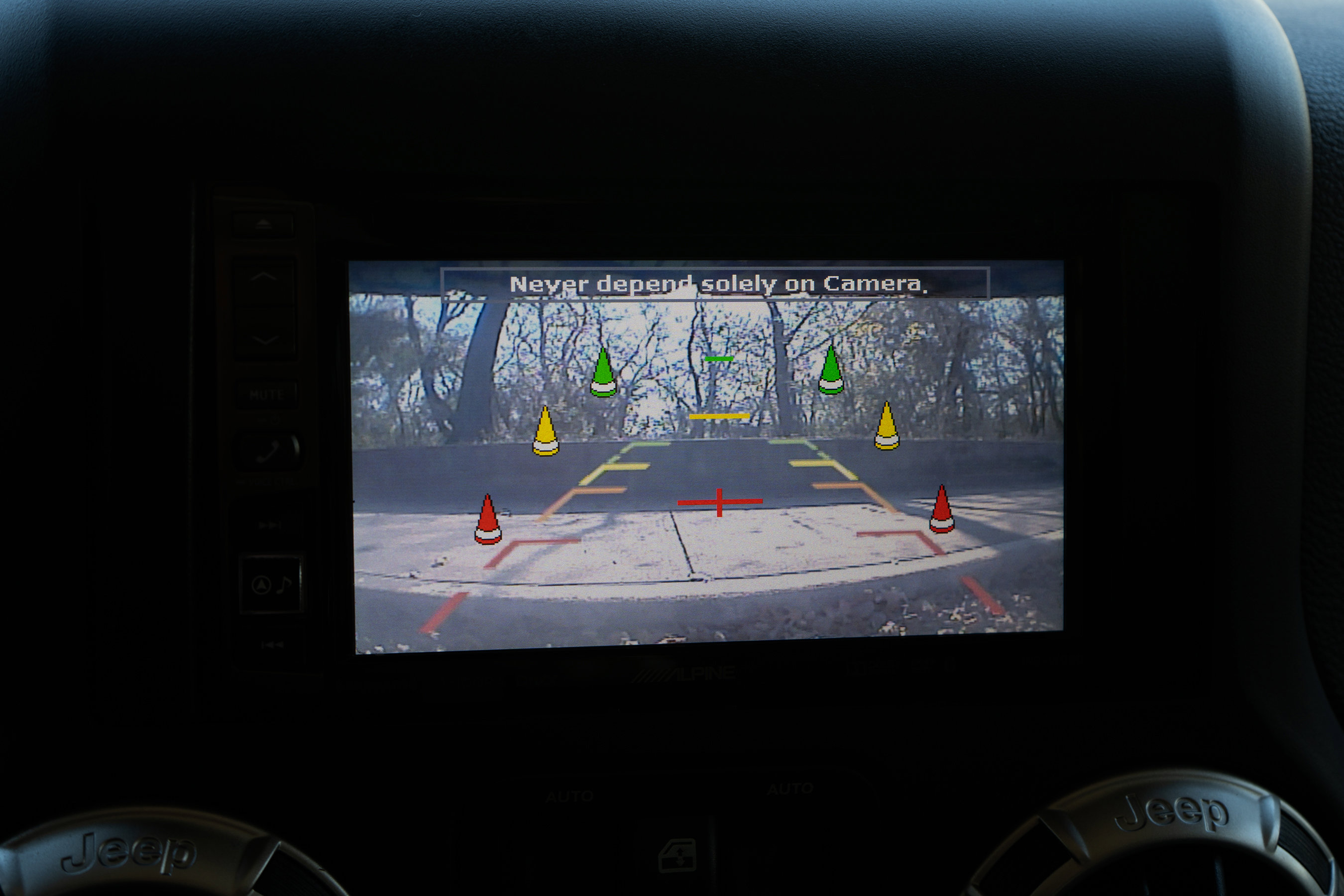 Used 2017 Jeep Wrangler Unlimited Sahara w/ Max Tow Package image 33