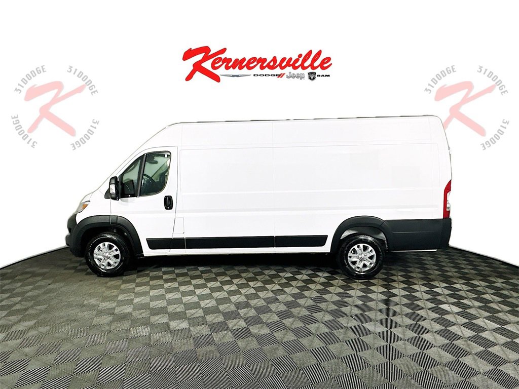 New 2026 RAM ProMaster 3500 w/ Quick Order Package 22G SLT image 4