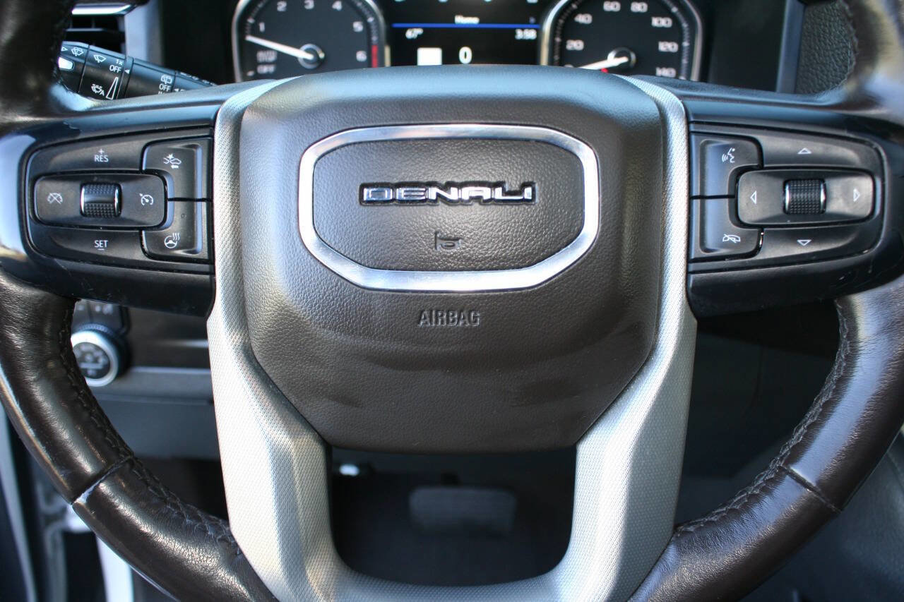 Used 2021 GMC Yukon Denali w/ Denali Premium Package image 20