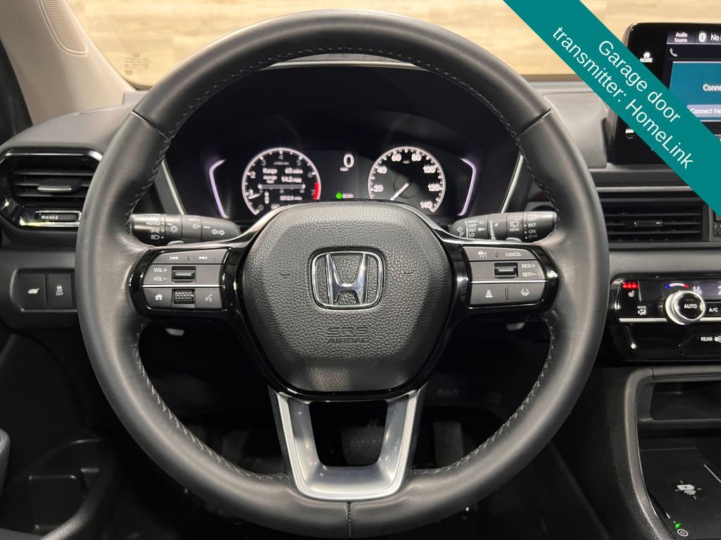 Used 2025 Honda Pilot EX-L image 10