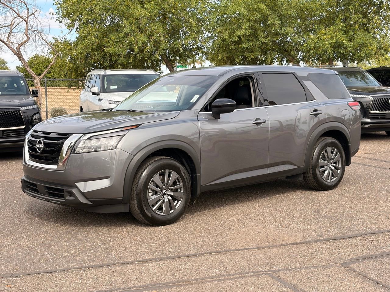 Used 2025 Nissan Pathfinder S