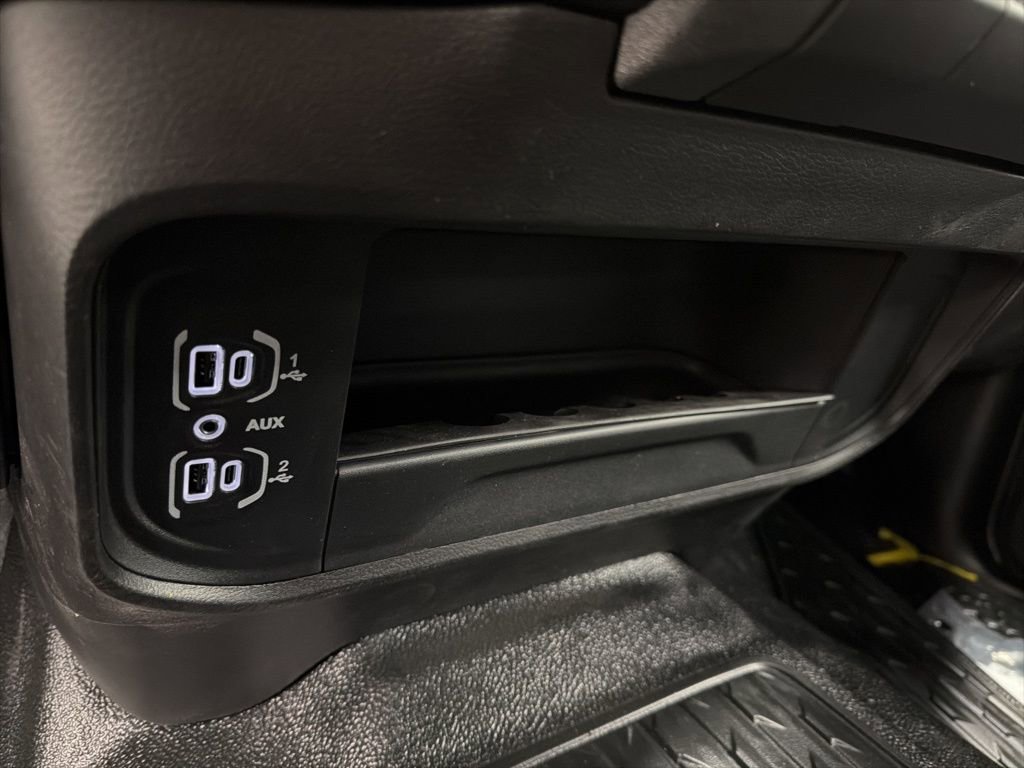 New 2026 RAM 3500 Tradesman AWD/4WD image 19