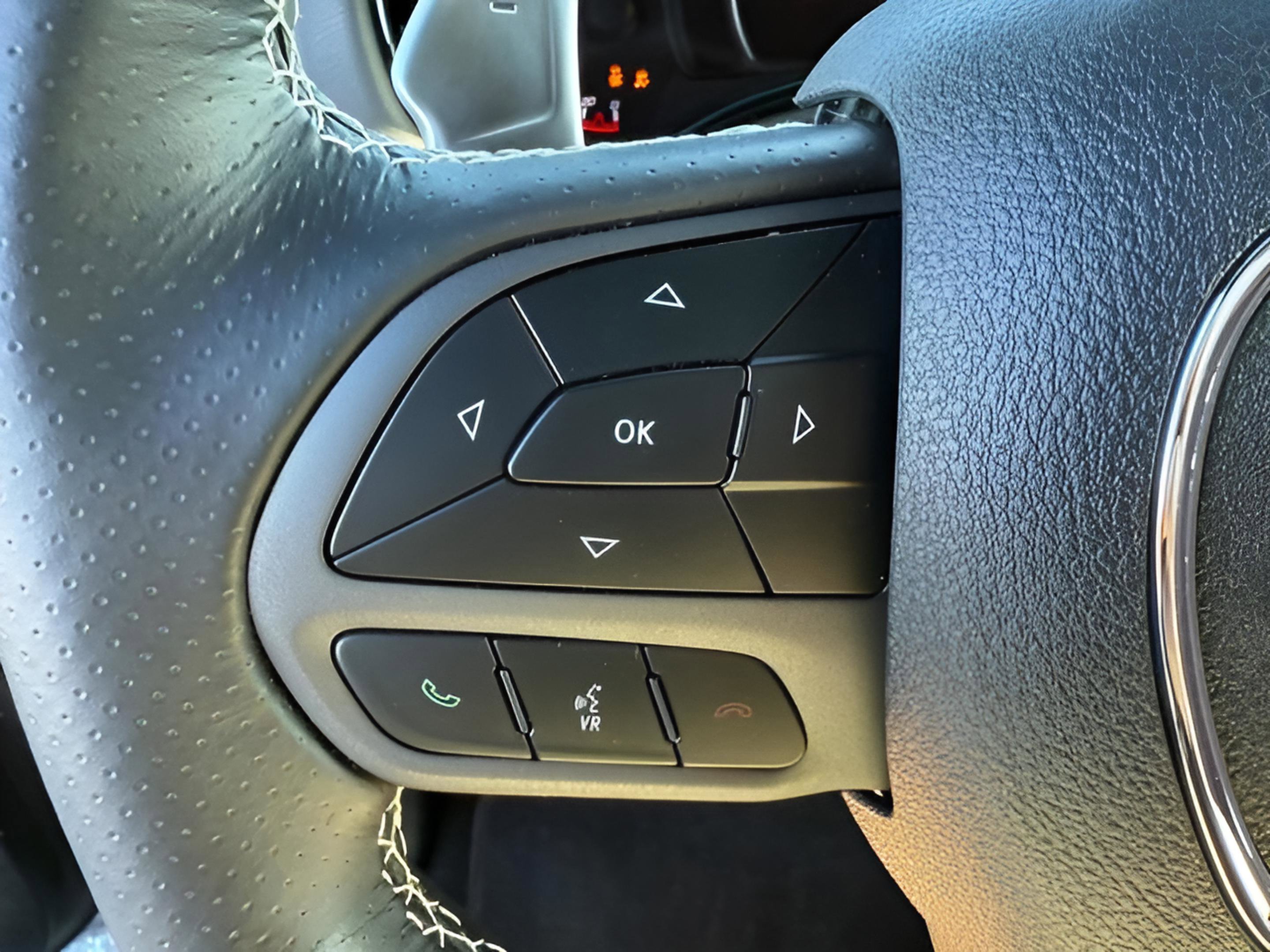 Used 2024 Dodge Durango SRT AWD/4WD image 21