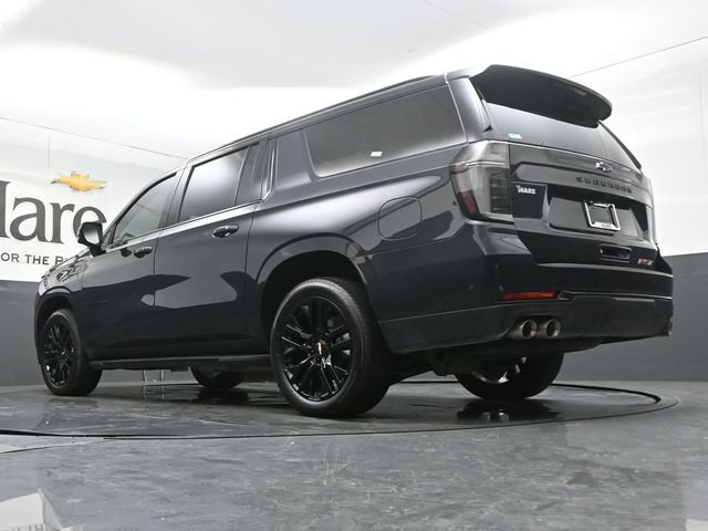 Certified 2026 Chevrolet Suburban RST w/ RST Capability Package AWD/4WD image 5