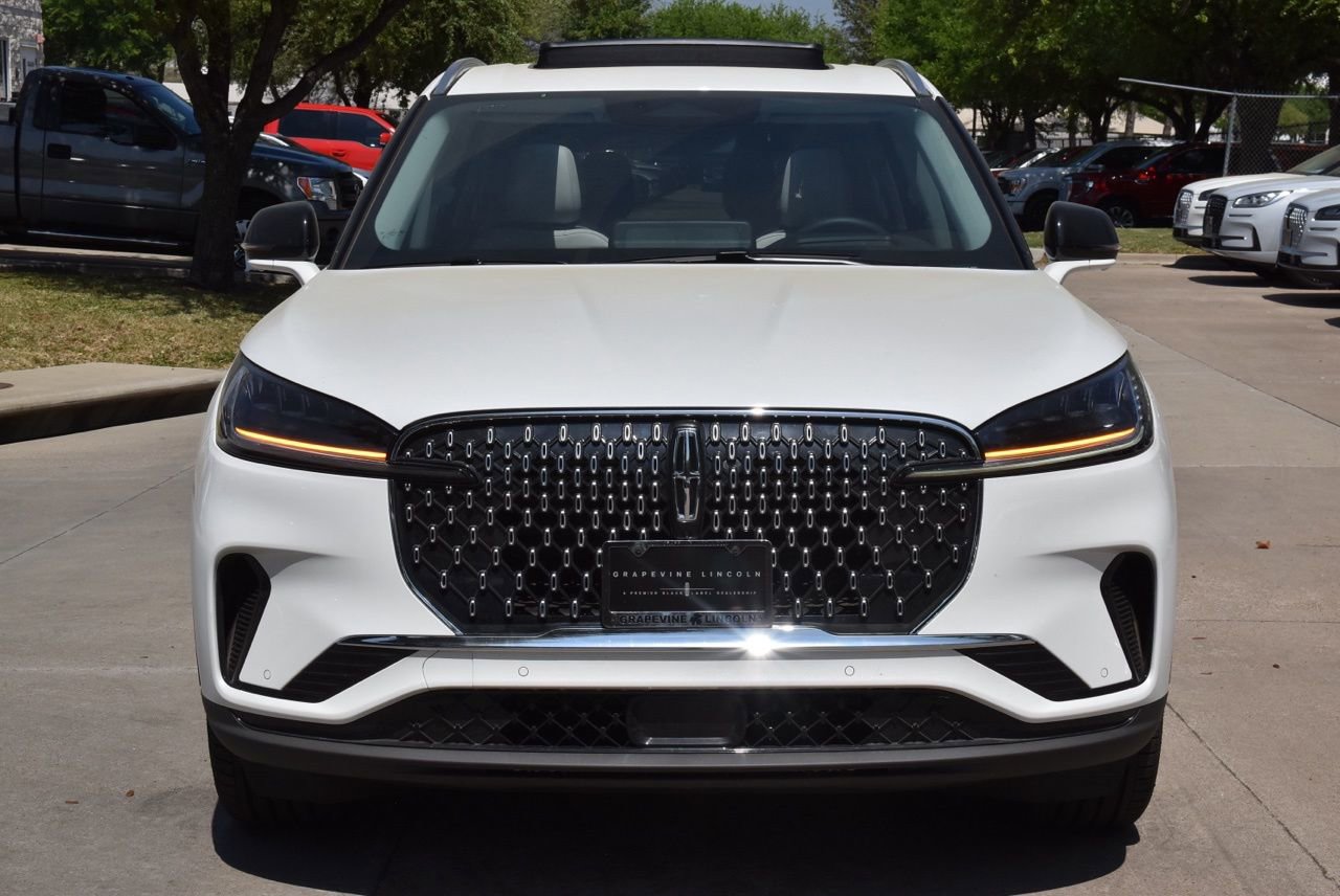 New 2026 Lincoln Aviator Reserve image 2
