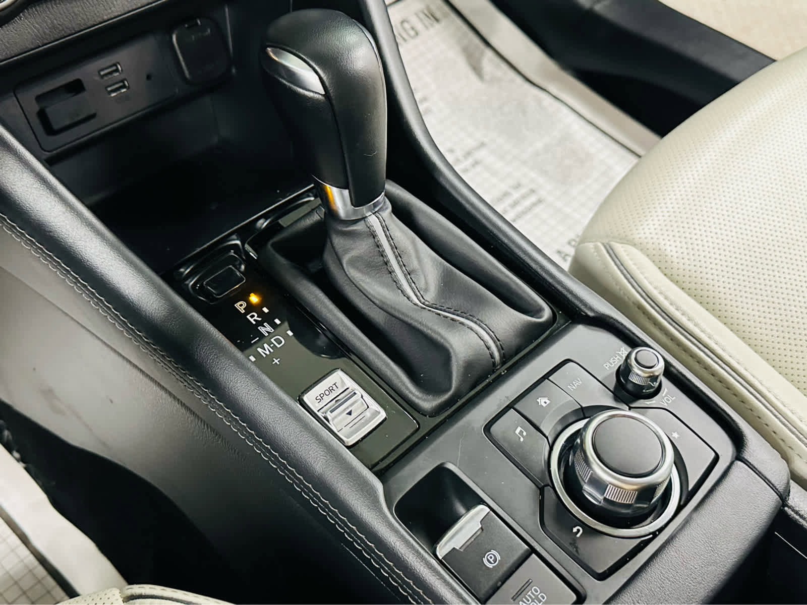 Used 2019 MAZDA CX-3 Grand Touring image 13