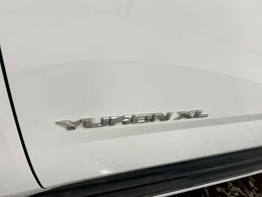 Used 2015 GMC Yukon XL SLT image 27