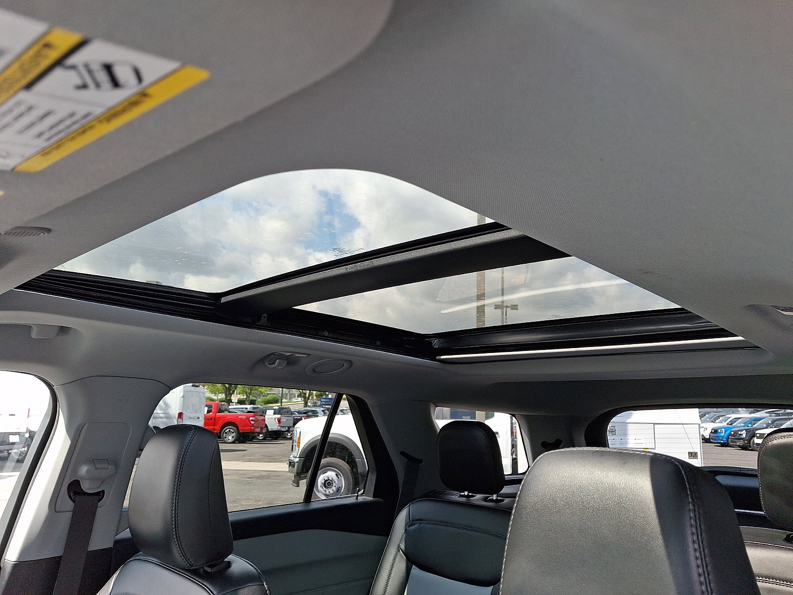 Certified 2023 Ford Explorer XLT w/ Equipment Group 202A image 16