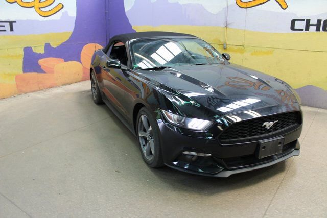 Used 2017 Ford Mustang Convertible w/ Equipment Group 051A image 2