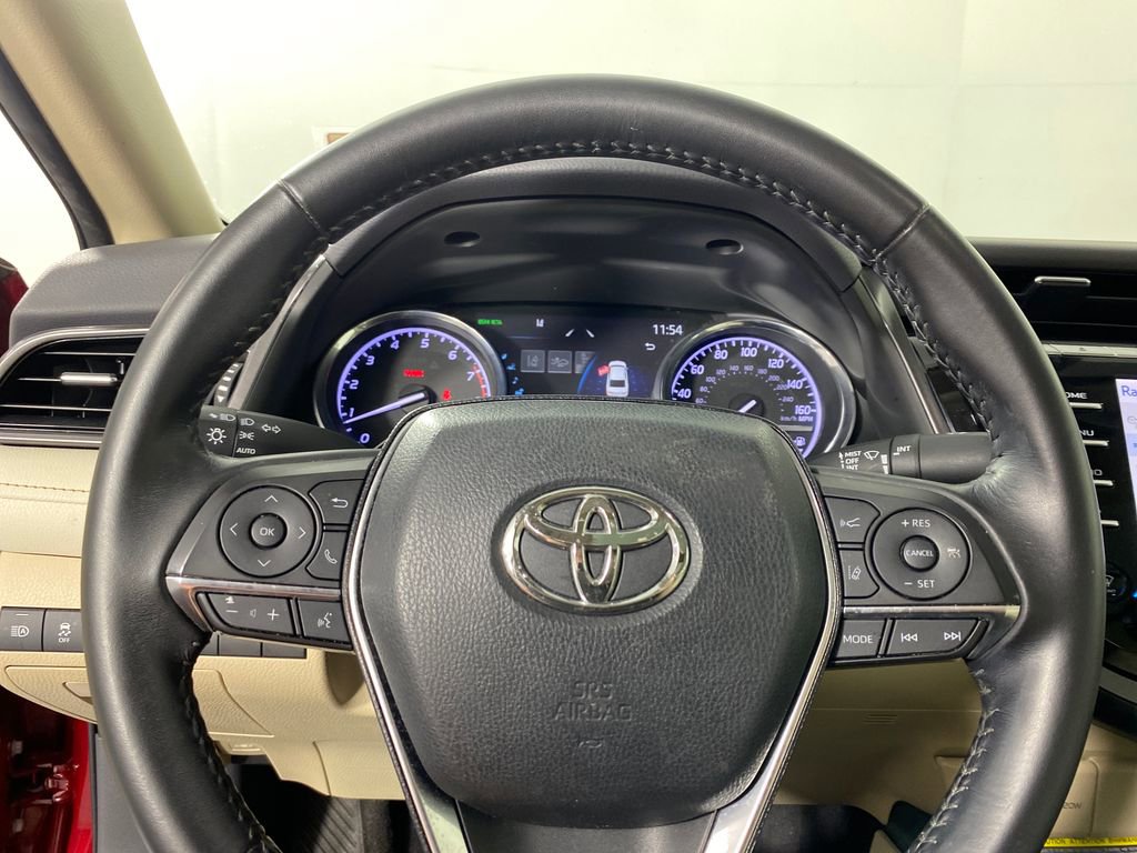 Certified 2020 Toyota Camry XLE image 14